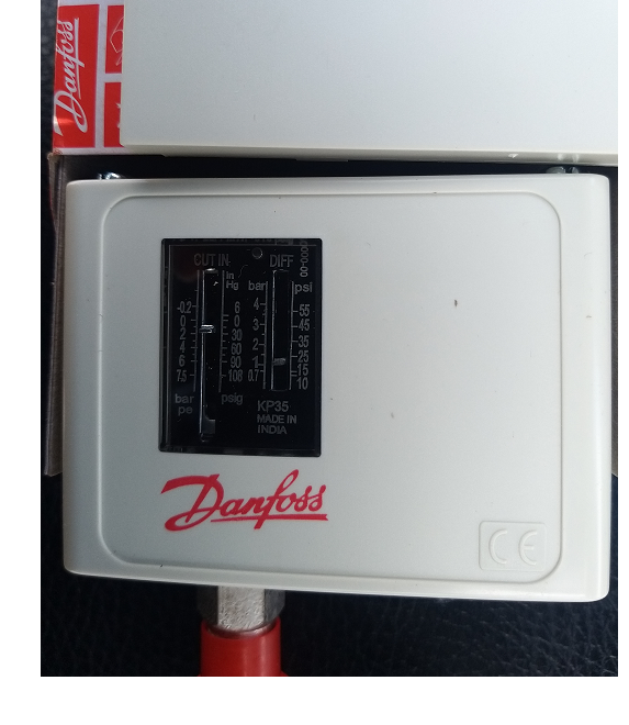 Công tắc áp suất Danfoss